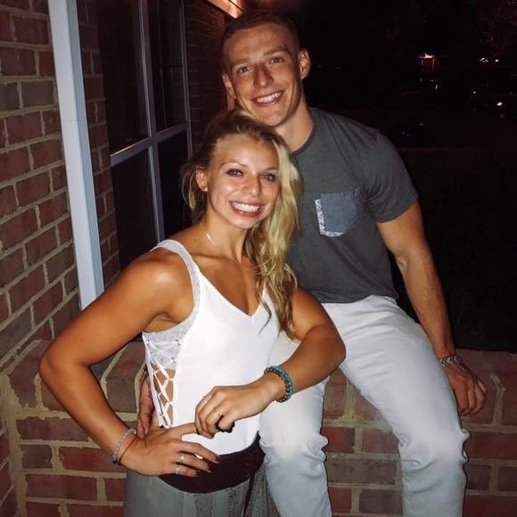 Meet your Posher, Taylor - Picture 1 of 1